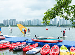 纛岛风帆冲浪场